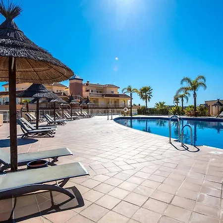 Malibu Mansions 1 By Rafleys Apartment *